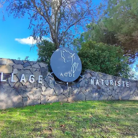 90, Heliopolis Fgh Au Village Naturiste * Agde